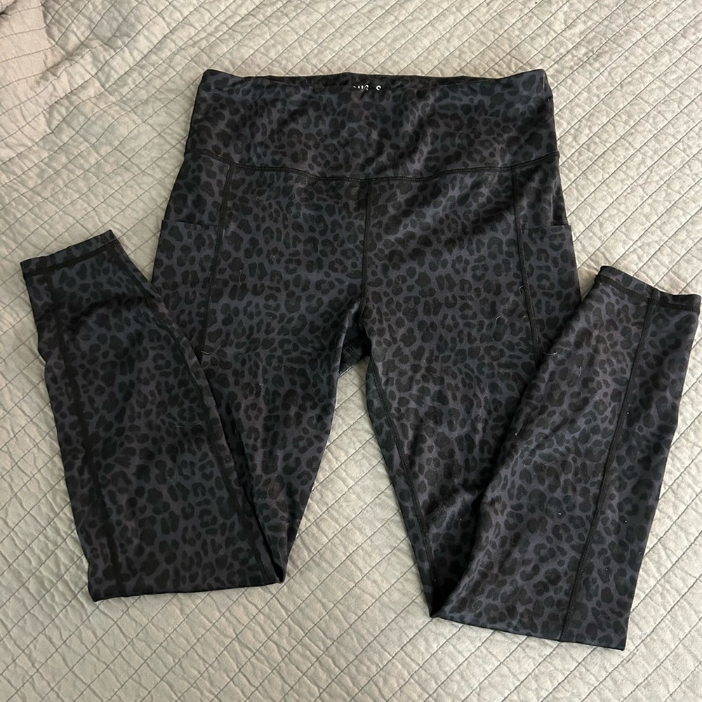 Cheetah print leggings